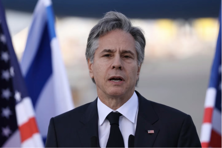 Antony Blinken denunció en Israel que Irán provee a Rusia drones “con los que muere gente inocente” en Ucrania