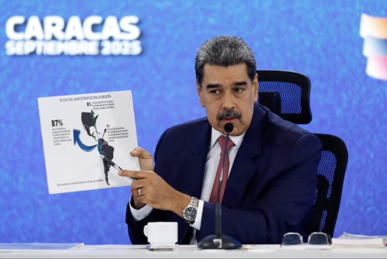 EE.UU. Aumenta la Tensión con Venezuela al Desmantelar un Tercer Buque de Narcotráfico