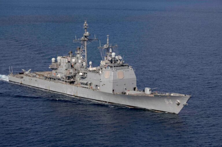 Despliegue Histórico: EE. UU. Envía su Máxima Flota al Caribe Aumentando la Presión Militar sobre Venezuela