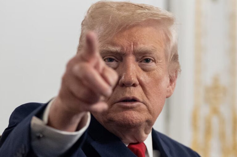 Tensión Máxima: Venezuela Rechaza la Declaración de Trump de “Cerrar” Totalmente su Espacio Aéreo y la Califica de “Amenaza Colonialista”