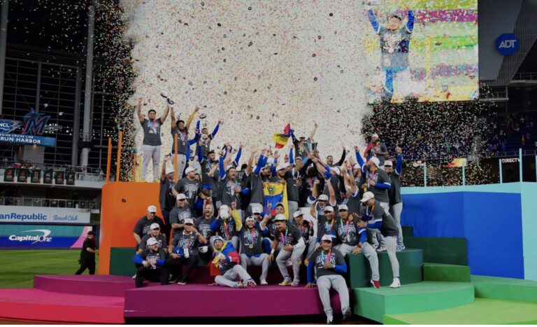 Venezuela recorta distancias con los cuatro mejores tras su victoria en el Clásico Mundial de Béisbol