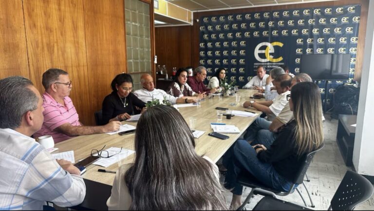 Oposición venezolana presentará hoja de ruta para la transición tras 90 días sin Maduro